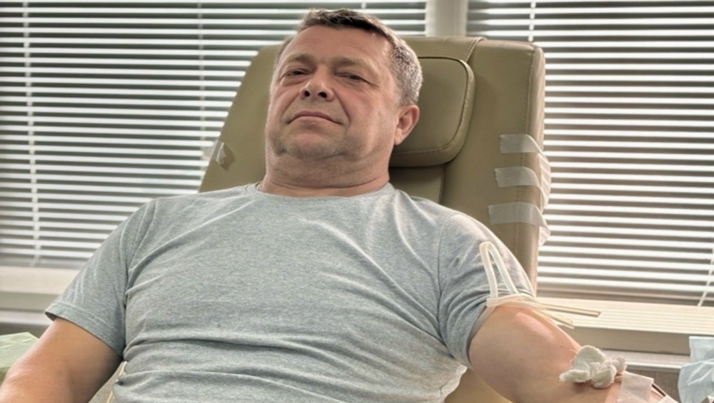 В Брянске Почётный донор России Владимир Алексеев сдал кровь в 128-й раз