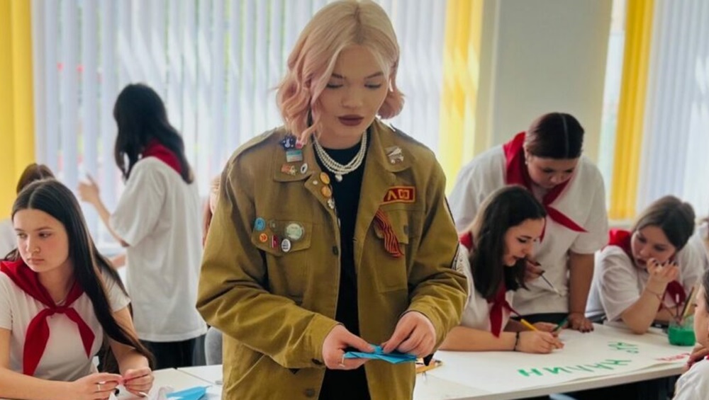 Юлию Климину из Брянска признали лучшей вожатой России