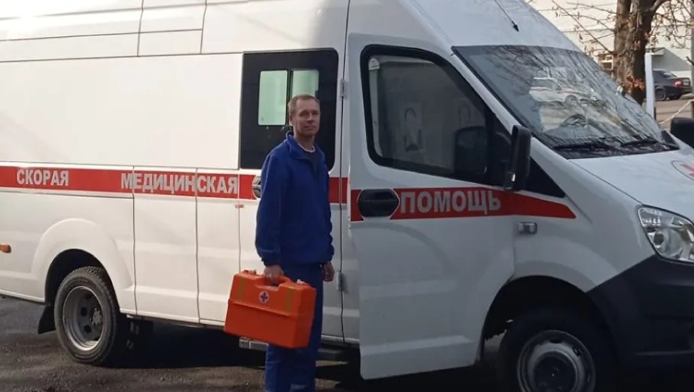 В приграничном Севске скорой помощи передали бронированный спецавтомобиль