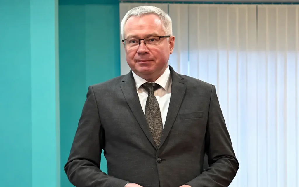 Брянский судья Александр Марин получил от президента медаль за заслуги