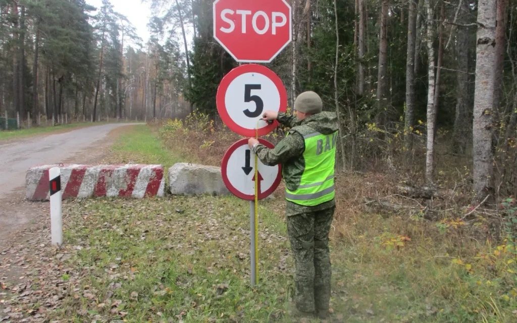 Военная автоинспекция проверила безопасность дорог в воинских частях