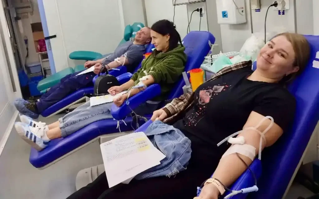 В Брянском медицинском колледже 56 человек сдали кровь