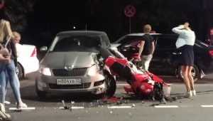 В Брянске на улице Дуки разбил голову 25-летний мотоциклист