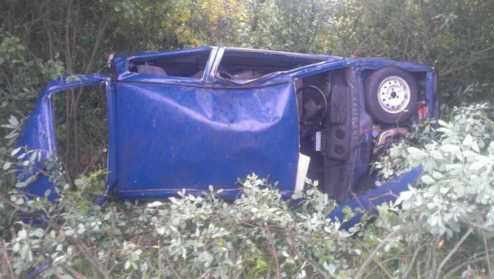 В Почепском районе водитель перевернувшейся «Оки» поломал ребра
