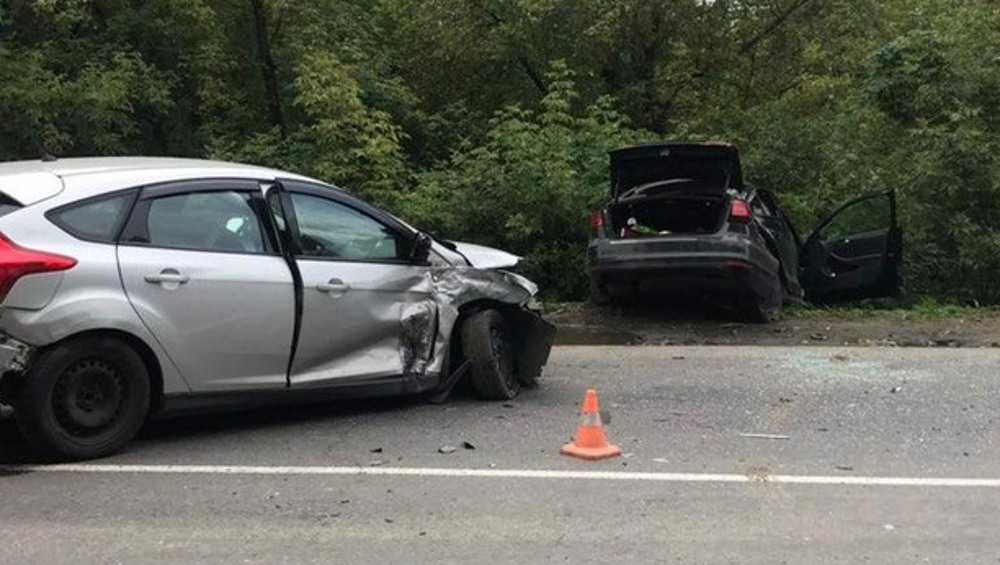 Девушка получила тяжелый перелом таза в ДТП на Речной улице Брянска