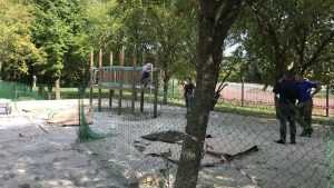 В Брянске парк «Соловьи» дополнили новой детской площадкой