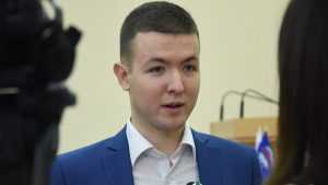 Брянские молодогвардейцы присоединились к акции «Собери ребенка в школу»