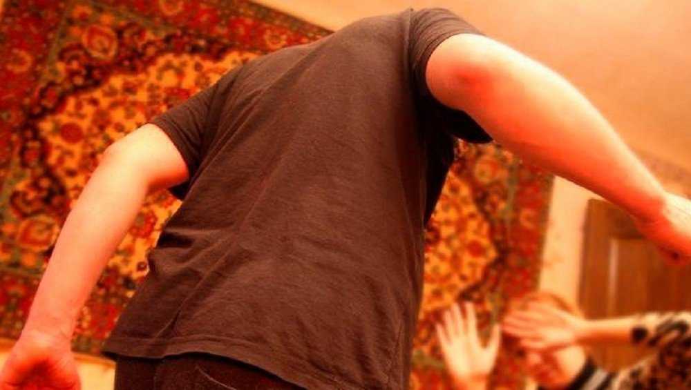 Забивший до смерти родную мать житель Брянска осужден на 11 лет