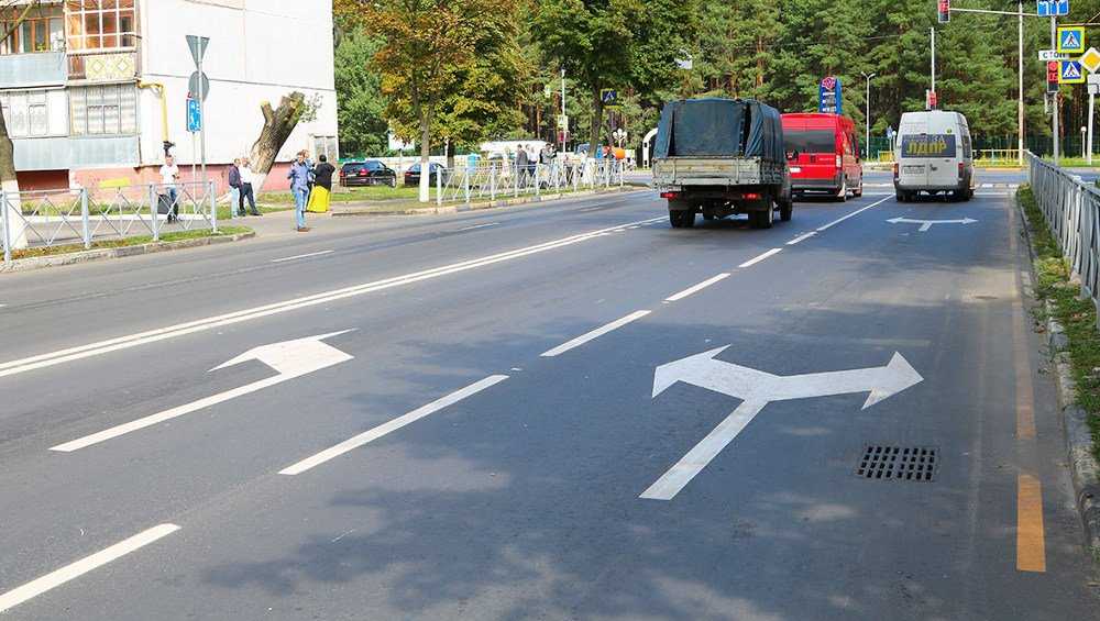 Власти Брянска раскритиковали ремонт дороги на улице Рылеева