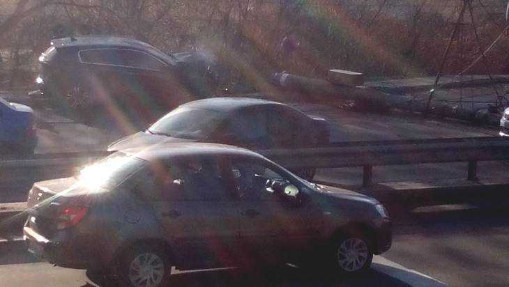 В Брянске произошла серьезная авария на улице Калинина