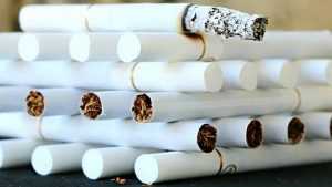 Брянск заполонили нелегальные сигареты